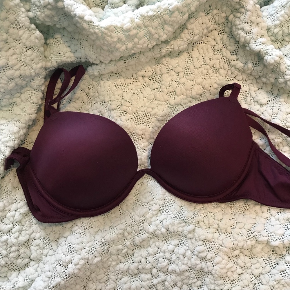 32 C VS Pink push up bra